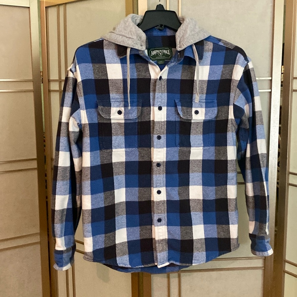 American Eagle flannel shirt with removable hood, men’s size medium